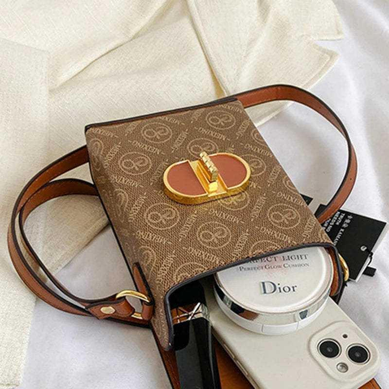 Mugrs™ Vintage Luxury Phone Bag