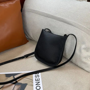 Mugrs™ Simple Soft Leather Mini Phone Bag
