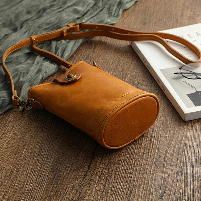 Mugrs™ Vegan Leather Bucket Phone Bag