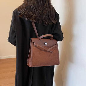 Mugrs™ Vintage Vegan Leather Crossbody Kelly Bag