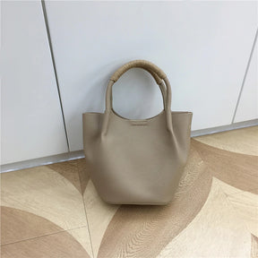 Mugrs™ Vegan Leather Bucket Bag for Daily Commuting